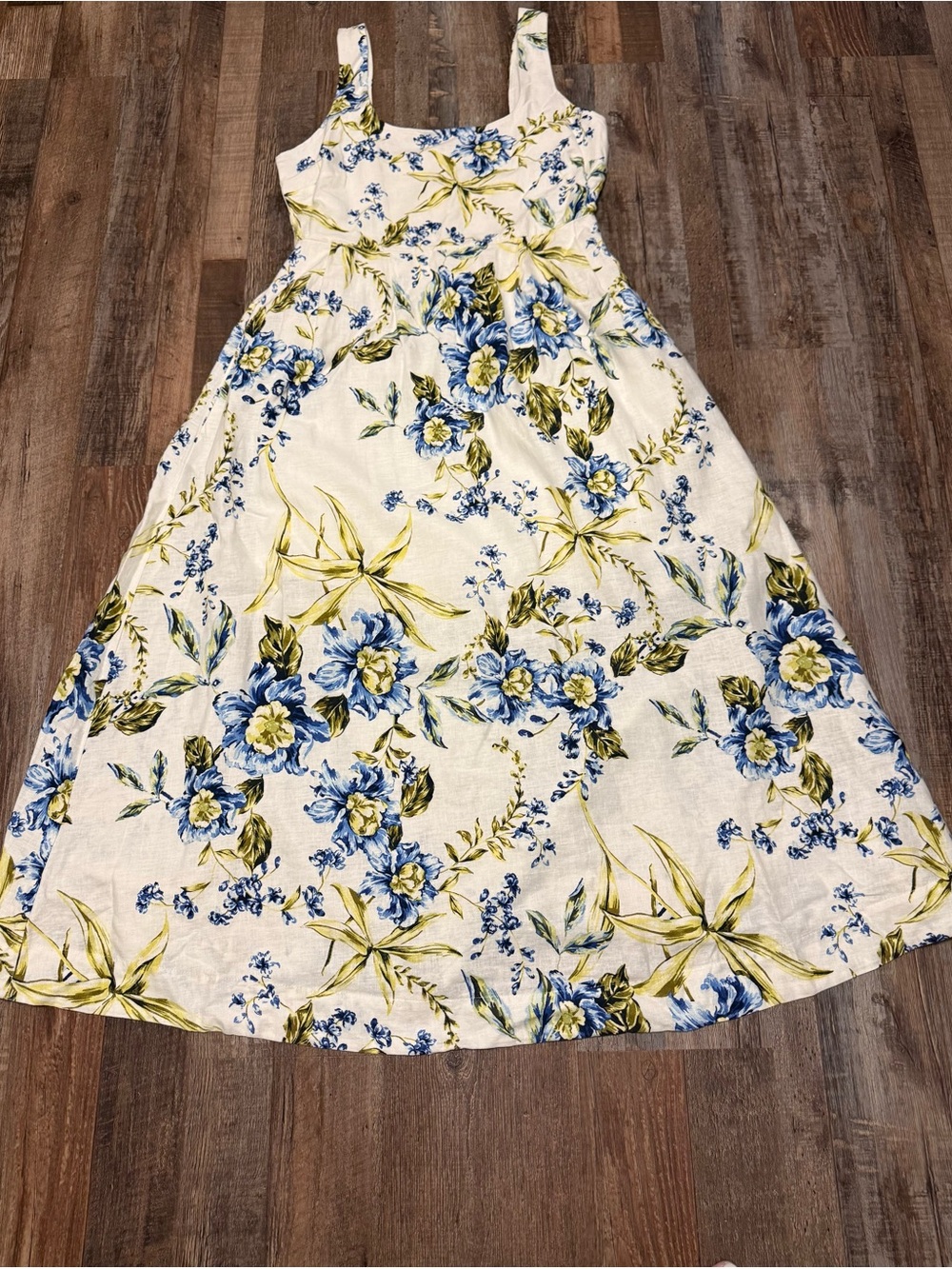 Joie White Dress with Blue and Yellow Floral Print NWT Size 10 Linen Blend